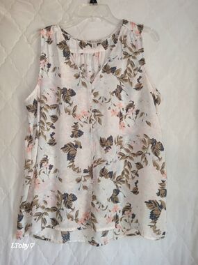 Sleeveless Floral V-Neck Blouse - White with Pink & Brown Floral